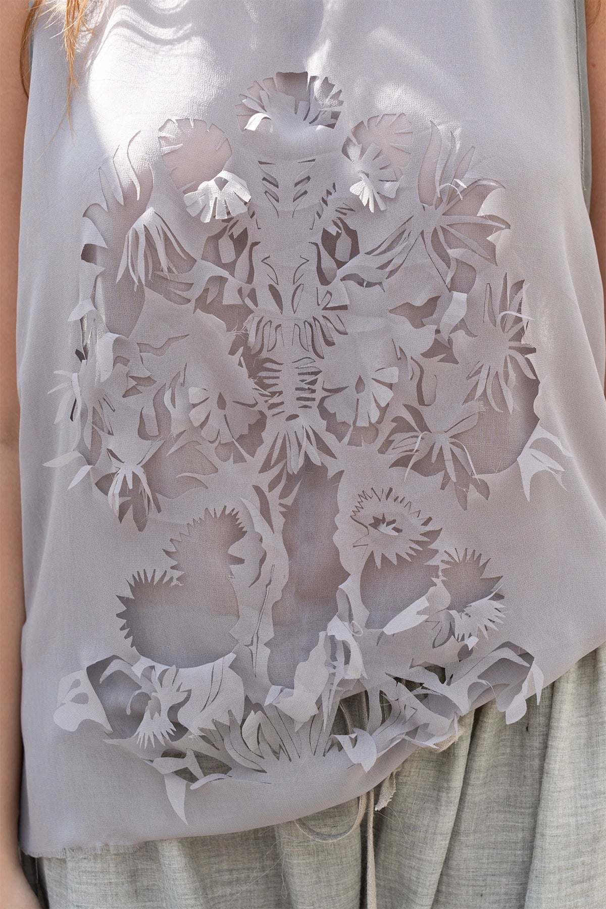 T-Shirt with Blooming Dandelions